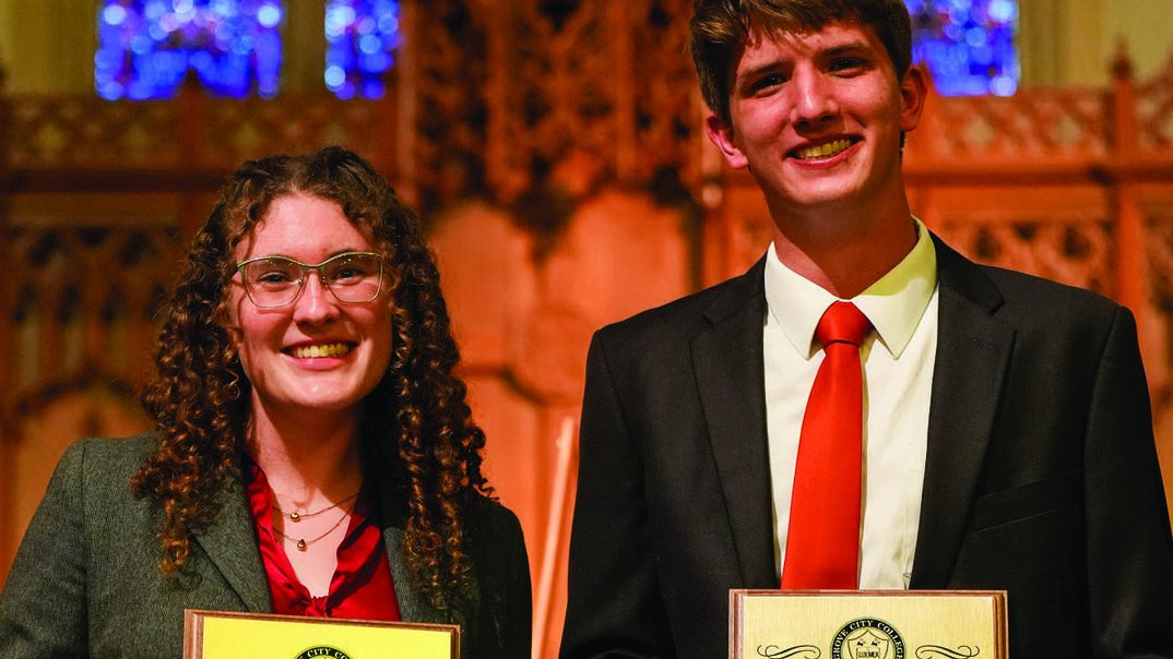 Convocation honors Grovers